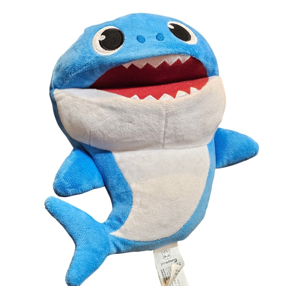 Pinkfong Baby Shark Daddy Shark Blue Singing Hand Puppet Tempo Control
